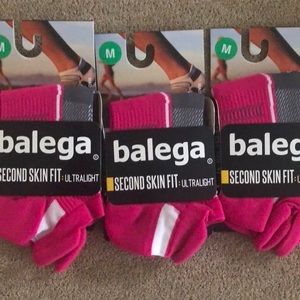 NWT Balega Ultralight Socks. 3 pr. Med. Pink.